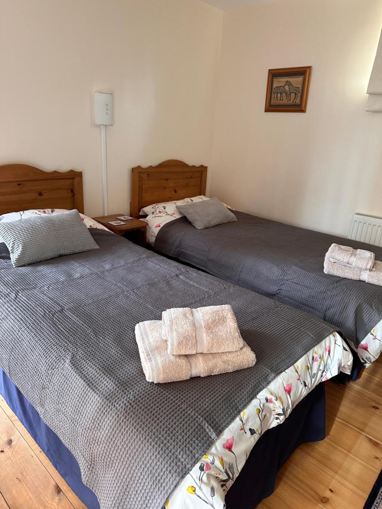 Sticklinch Farm Cottage Near Glastonbury Town & Walking Distance For Festival 4 Beds Sleeps 5 ภายนอก รูปภาพ